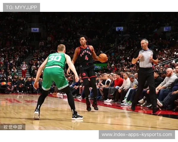 凯尔特人连续击败猛龙，怀特三分射爆篮筐