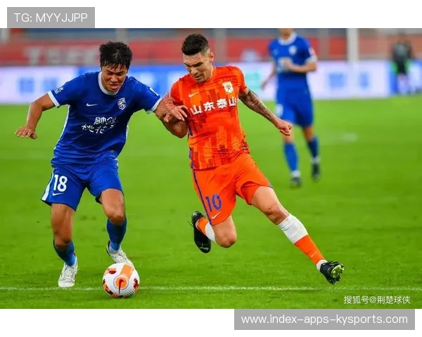 洋哨执法引发新风暴：五外援对四外阵容变局，青岛海牛、武汉三镇首发亮相或牵动亚泰降级命运